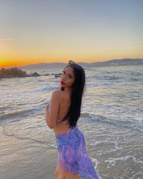 Allixnnn star erotic pic