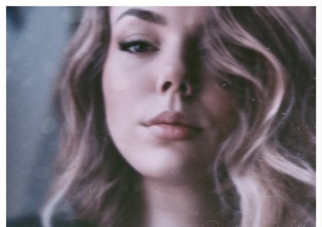 Pet Me Softly model sexy photos