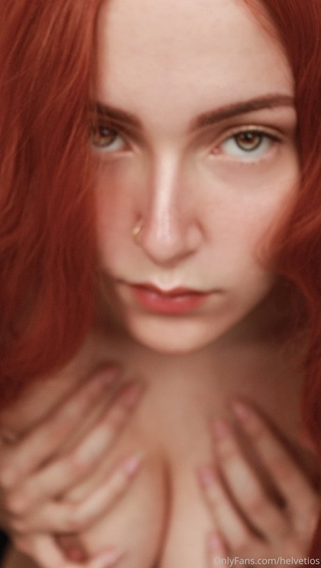 Oriana Valentine xxx actress pictures