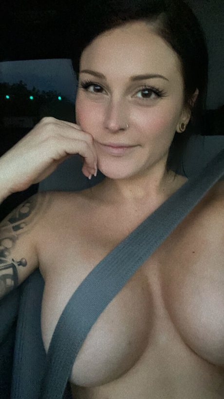 Stephanie Joy pretty star photo