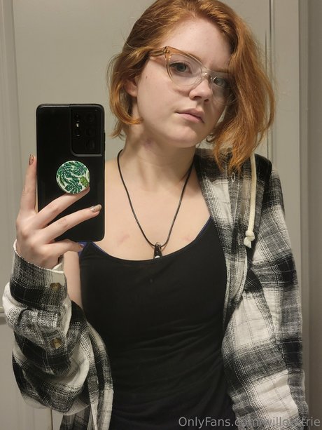 Willow Trie pornstar free archive