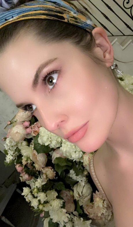 milf strip onlyfans free naked picture