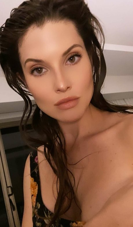 shemale cumshot onlyfans naked images