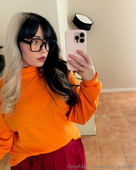 Drew Gulliver beautiful model gallery