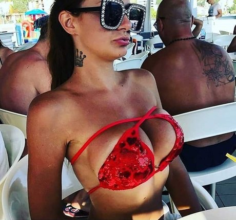 Kristina Penava star free images