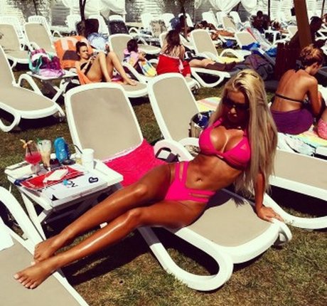 Loredana Chivu perfect pornstar archive