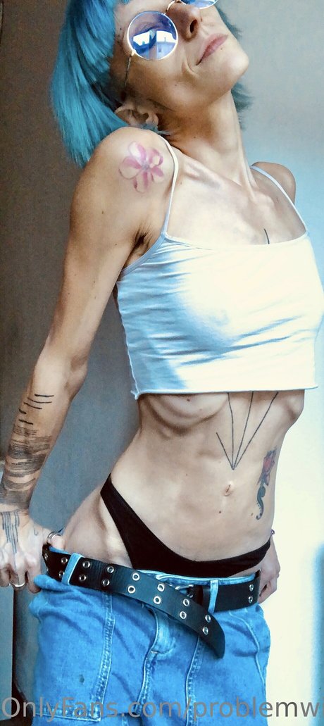 shemale handjob onlyfans top photos