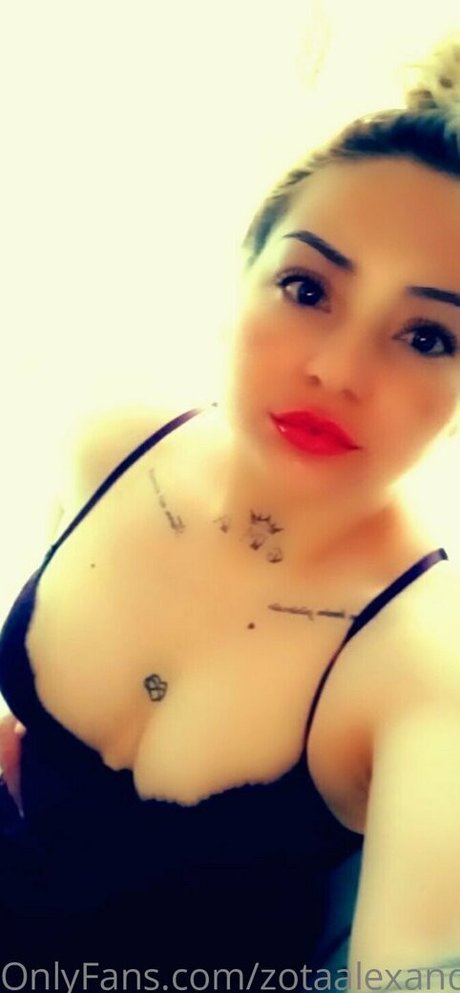 zotaalexandra actress pics