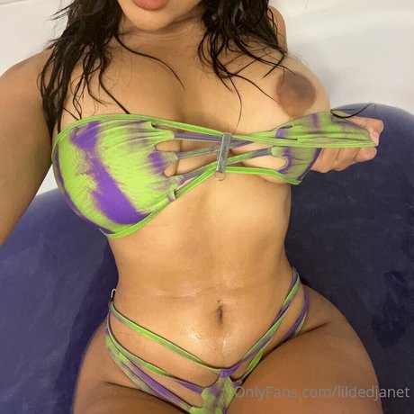 Lildedjanet exclusive star images