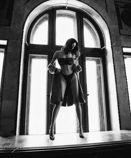 anna slutskaya111 pornstar adult picture