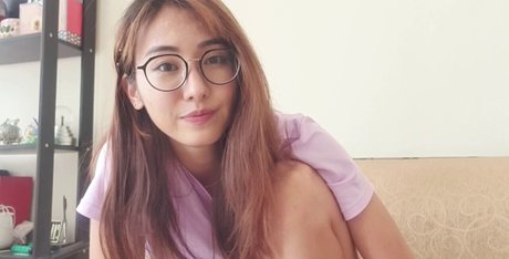 Zumi erotic pornstar pic