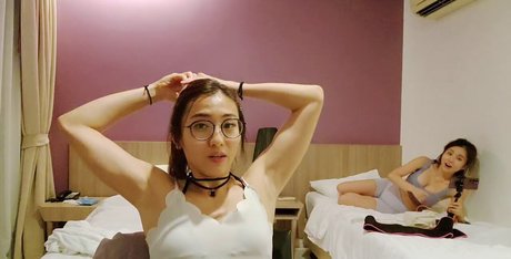 Zumi nudes actress images