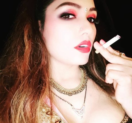 Zoya Rathore model nude archive