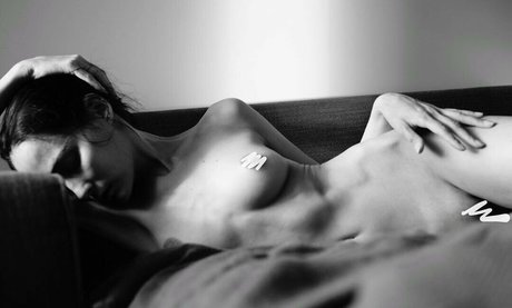 famous nude onlyfans sexy naked archive