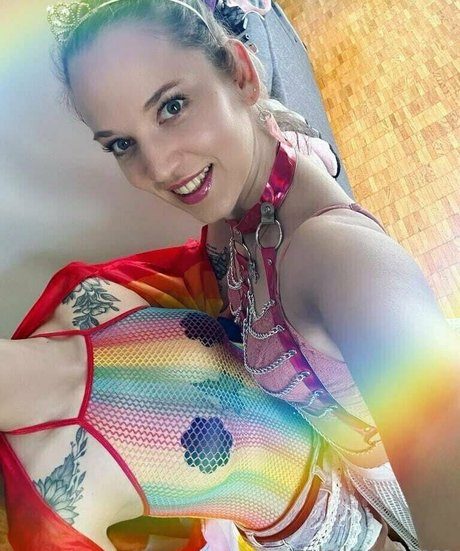 zuleikaprincess exclusive star img