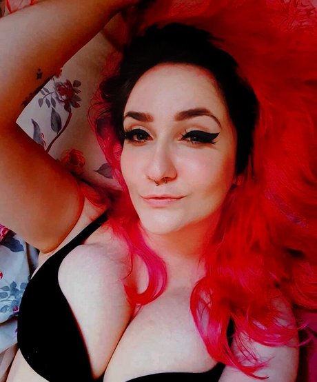 Zuzu Cosplay pornstar adult gallery