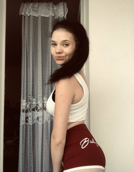 zuzaninka1 perfect model images