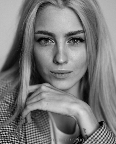 shemale dominatrix onlyfans sexy naked image