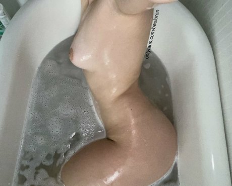 Beeloren top actress galleries