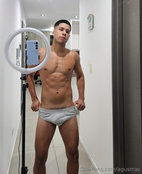 Agusmas sex model photos