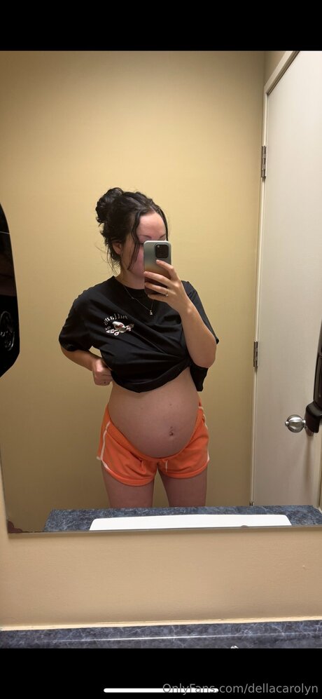 Dellacarolyn xxx star galleries