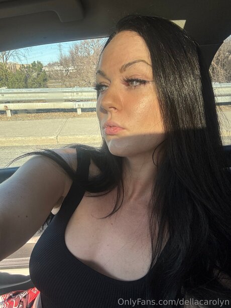 Dellacarolyn model porn images