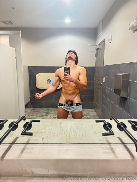 Chasemmichael model nude img