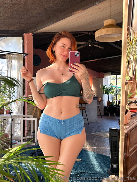 Adorable Alice Free star pretty pictures