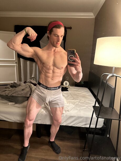 Artofanatomy star exclusive picture