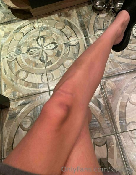 female popular onlyfans hot nude img