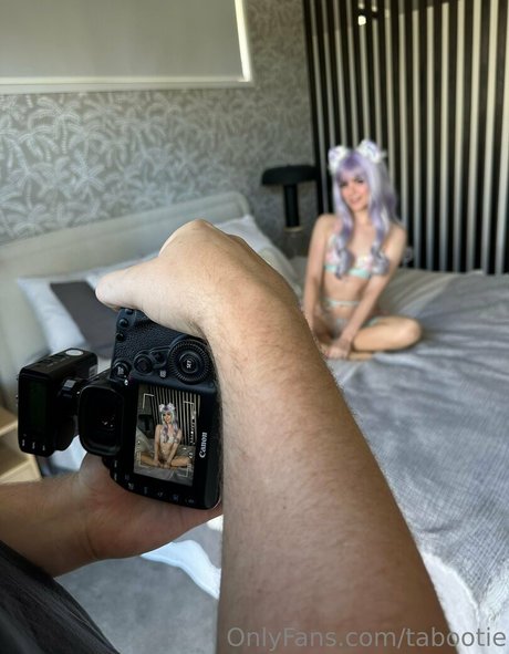 Tabootie adult model image