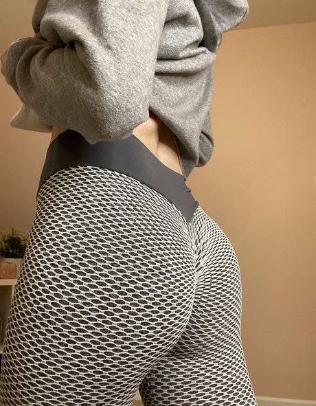 zoeywilderfree perfect actress pic