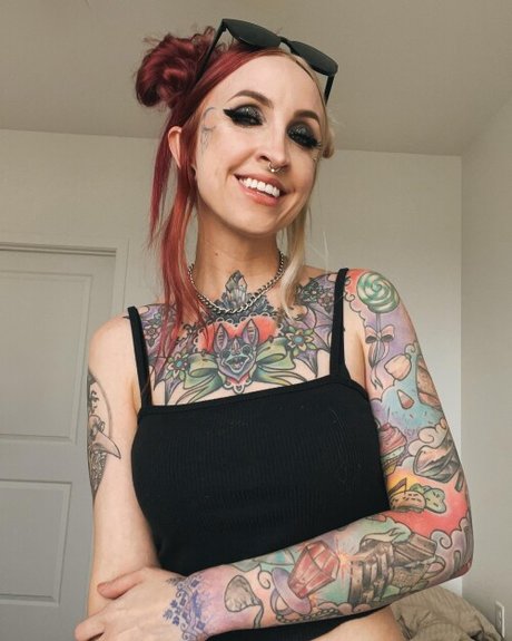 Aritaylor__Ari Taylor sex actress pictures