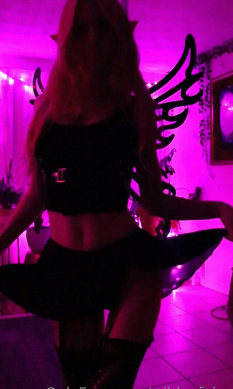 Emerald Wildea pornstar art pic