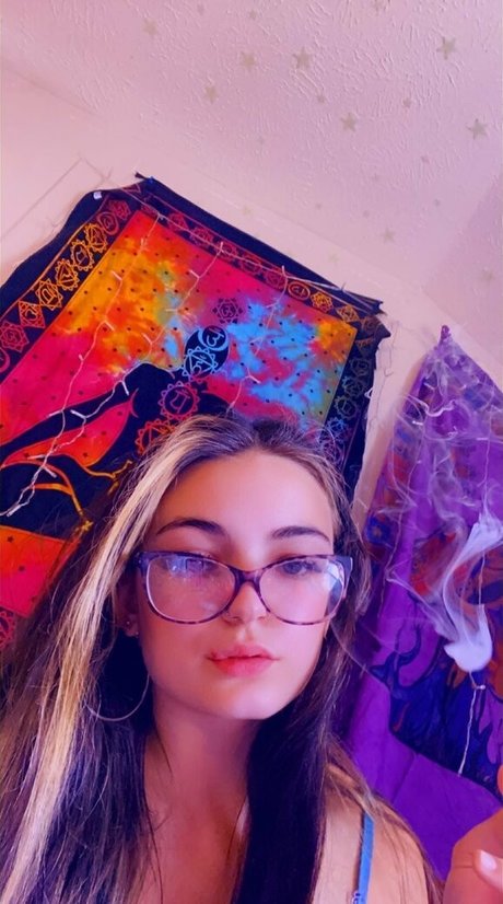 Indicaorsativa sex model image