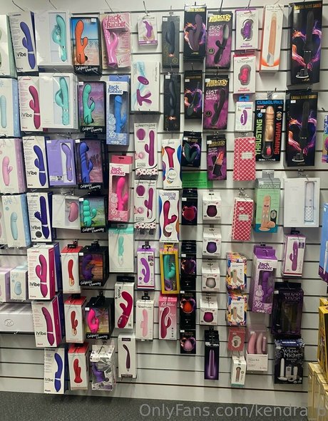 Kendra Banks pornstar naked picture