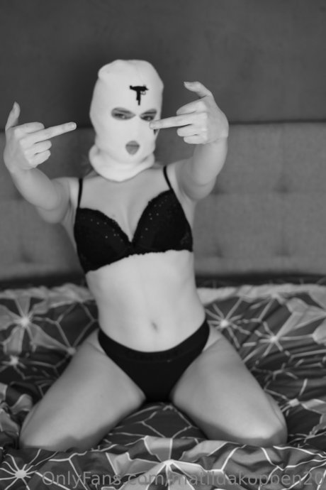 Matilda Koppen erotic model gallery