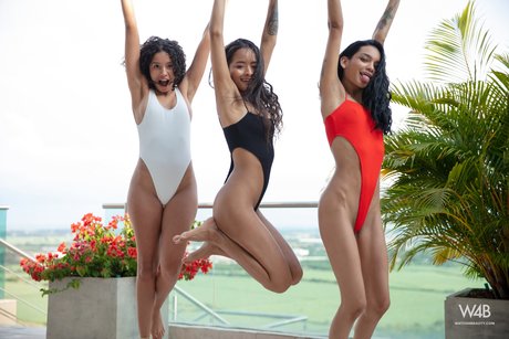 Valery Ponce naked actress pictures