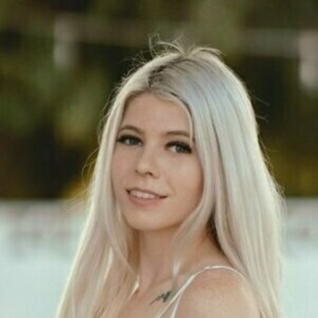 zoeybrooks18 beautiful star archive