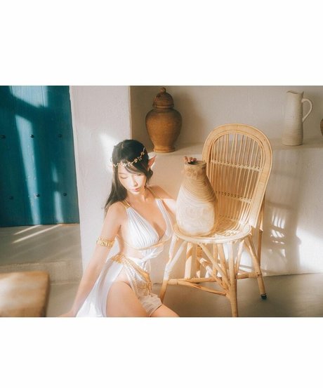 Zoe So pornstar xxx archive