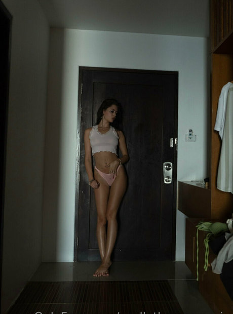 Zoelle Frick pornstar top picture