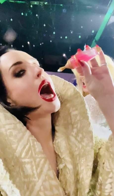 teacher milf onlyfans art nude archive