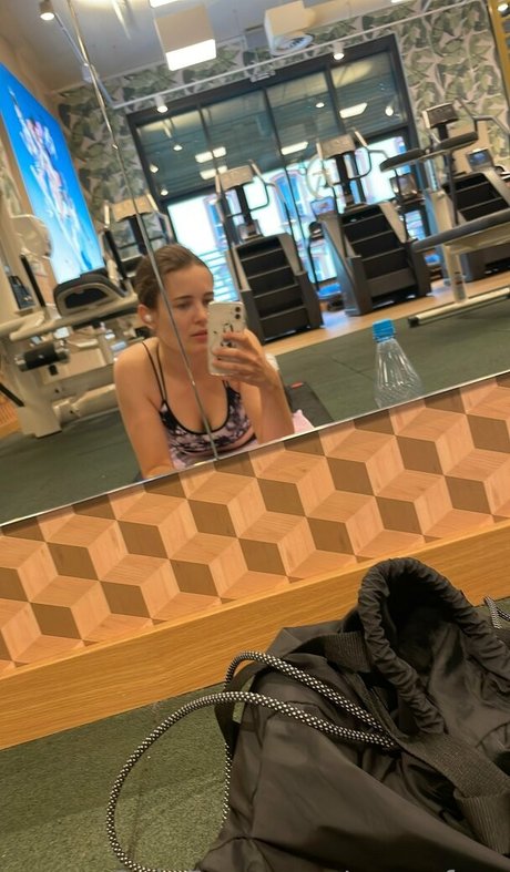 zoenafree best star pictures