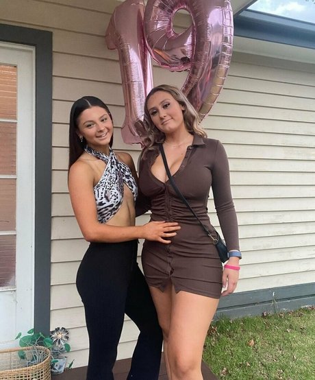 asian top onlyfans perfect pics