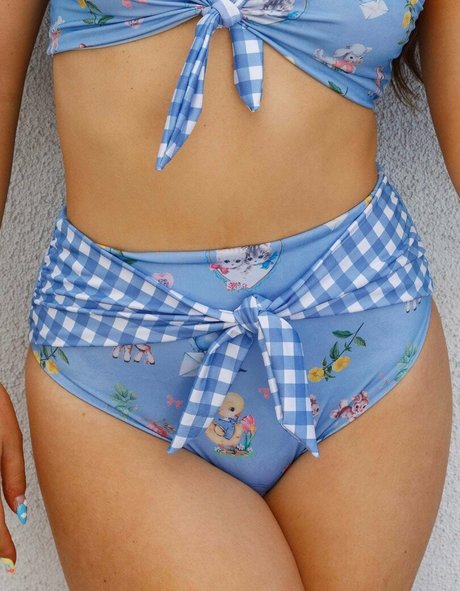 shemale ass onlyfans art nude pictures