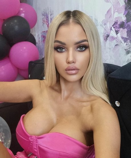 hairy pregnant onlyfans sex picture