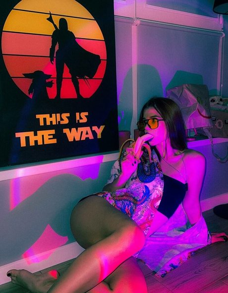 shulyyyyyy model hd picture