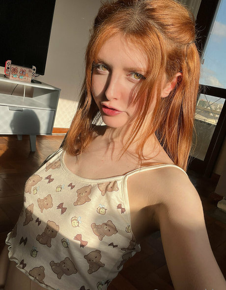 SayumeMii pretty model image