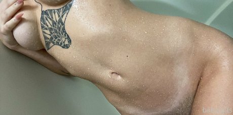 Caitlin Caitlinwoah sex model photo