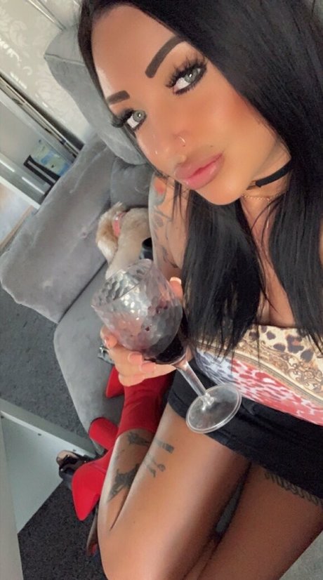 harperlee exclusive actress picture